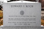 Ed-Koch-tombstone